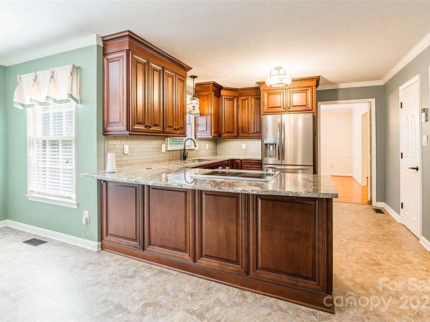 2730 Tiffany Drive, Rock Hill, SC 29732.  MLS# CAR4256260, YatesRealty ID 12020. 
