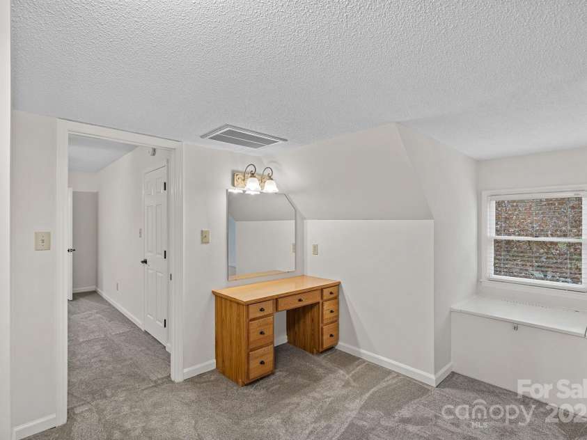 2730 Tiffany Drive, Rock Hill, SC 29732.  MLS# CAR4327115, YatesRealty ID 12020. Great bonus room that has endless possibilities.