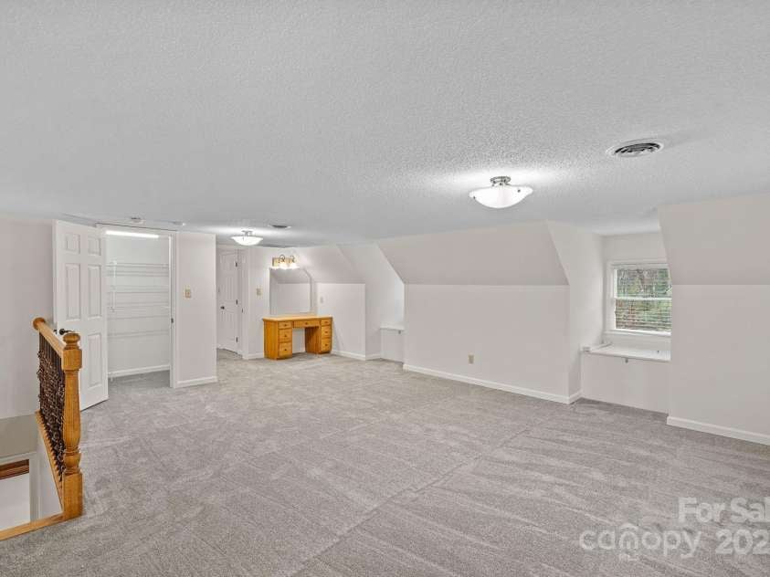 2730 Tiffany Drive, Rock Hill, SC 29732.  MLS# CAR4327115, YatesRealty ID 12020. Upgraded iron balusters.