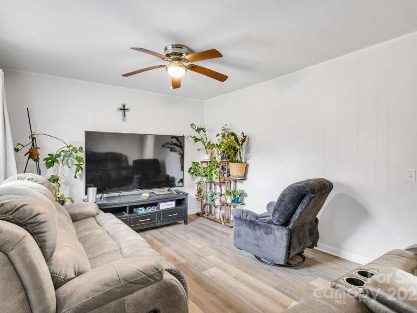 28149 Eds Avenue, Albemarle, NC 28001.  MLS# CAR4238630, YatesRealty ID 12020. 