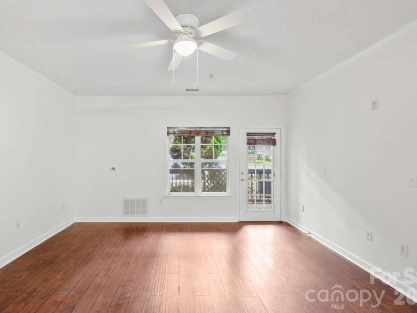 1000 Olde Eastwood Village Boulevard, Asheville, NC 28803.  MLS# CAR4396165, YatesRealty ID 12021. 
