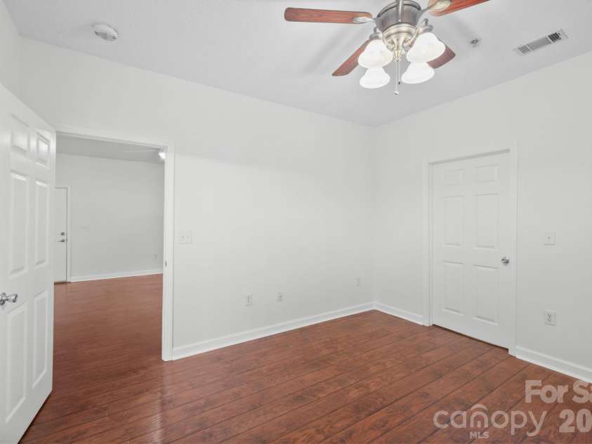 1000 Olde Eastwood Village Boulevard, Asheville, NC 28803.  MLS# CAR4396165, YatesRealty ID 12021. 