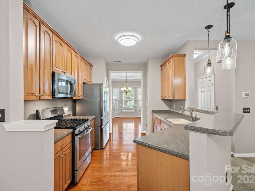 831 Daly Circle, Fort Mill, SC 29715.  MLS# CAR4244327, YatesRealty ID 12021. 
