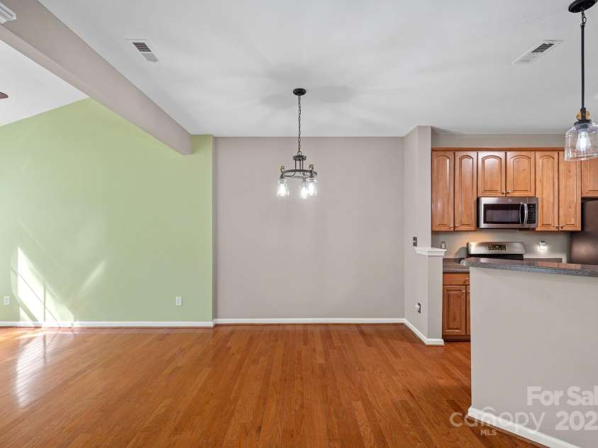 831 Daly Circle, Fort Mill, SC 29715.  MLS# CAR4244327, YatesRealty ID 12021. 