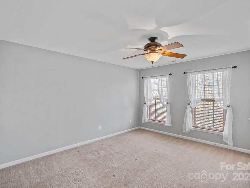 831 Daly Circle, Fort Mill, SC 29715.  MLS# CAR4244327, YatesRealty ID 12021. 