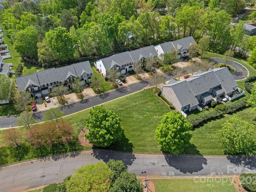 831 Daly Circle, Fort Mill, SC 29715.  MLS# CAR4244327, YatesRealty ID 12021. 