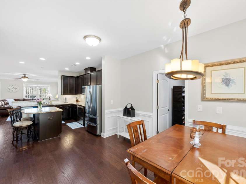 2720 Lakefront Drive, Belmont, NC 28012.  MLS# CAR4335195, YatesRealty ID 12022. Dining Area Open to Kitchen