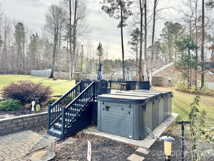 2720 Lakefront Drive, Belmont, NC 28012.  MLS# CAR4335195, YatesRealty ID 12022. Swim Spa