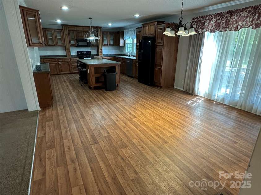 7494 Flat Creek Road, Kershaw, SC 29067.  MLS# CAR4253695, YatesRealty ID 12022. 