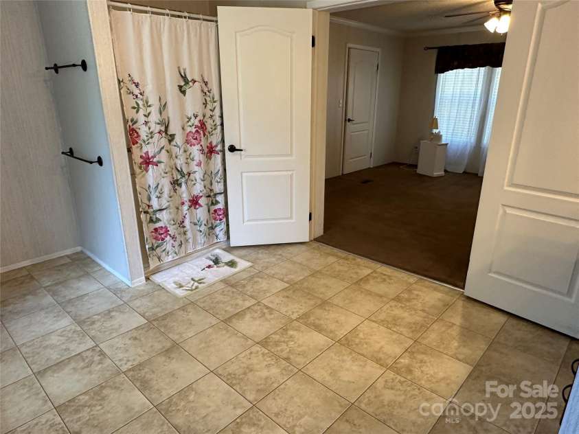 7494 Flat Creek Road, Kershaw, SC 29067.  MLS# CAR4253695, YatesRealty ID 12022. 