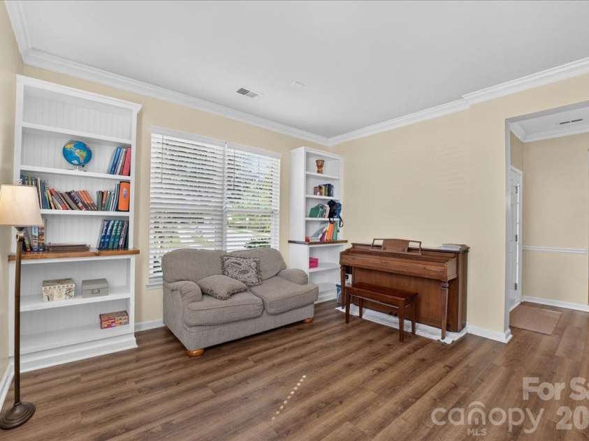 8006 Fine Robe Drive, Indian Trail, NC 28079.  MLS# CAR4365777, YatesRealty ID 12023. 