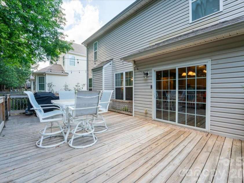 8006 Fine Robe Drive, Indian Trail, NC 28079.  MLS# CAR4365777, YatesRealty ID 12023. 