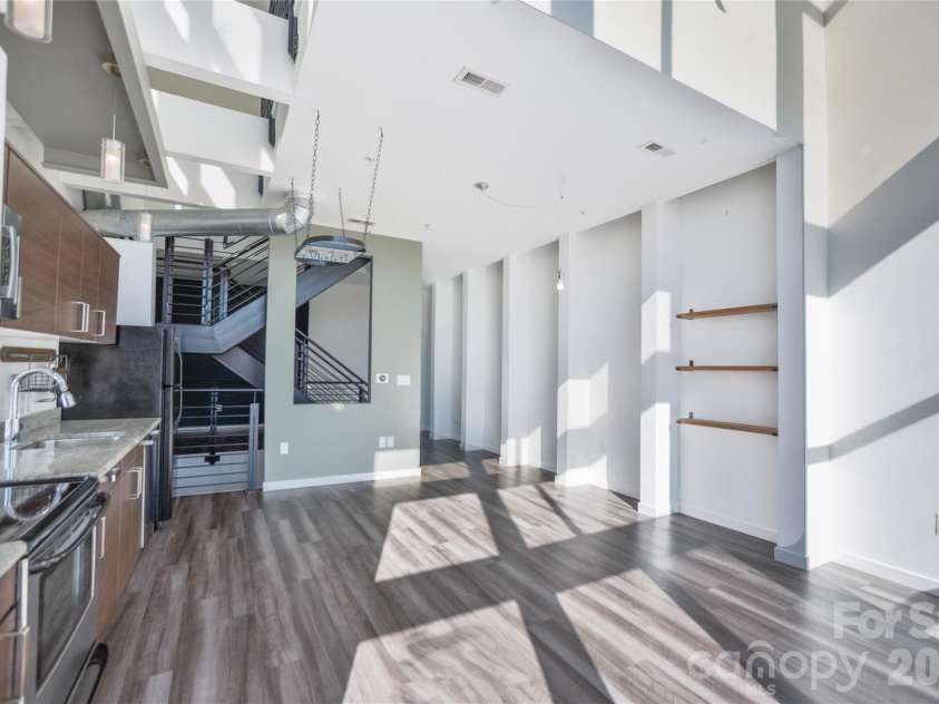 3123 Davidson Street, Charlotte, NC 28205.  MLS# CAR4341241, YatesRealty ID 12024. Second Level: Kitchen Living Space