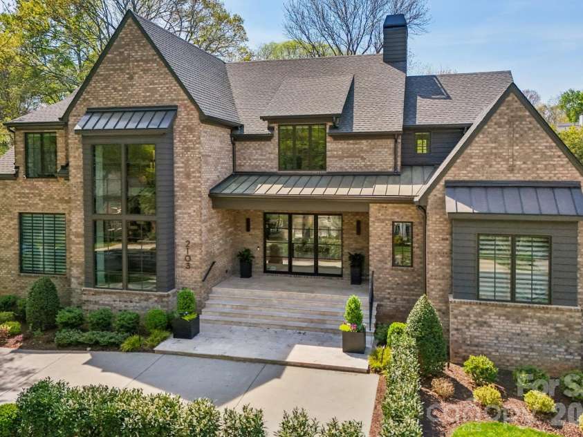 2103 Cortelyou Road, Charlotte, NC 28211.  MLS# CAR4363089, YatesRealty ID 12025. 