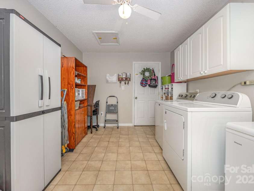 360 Country Lane, Mocksville, NC 27028.  MLS# CAR4253698, YatesRealty ID 12025. 