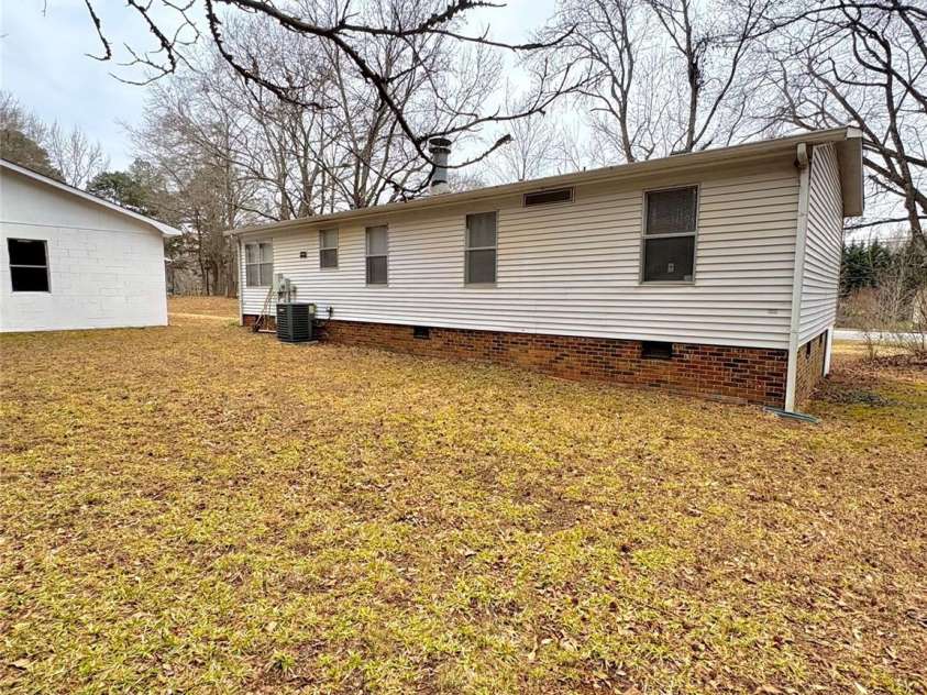 1718 Fallston Road, Shelby, NC 28150.  MLS# CAR4220990, YatesRealty ID 12027. Backyard