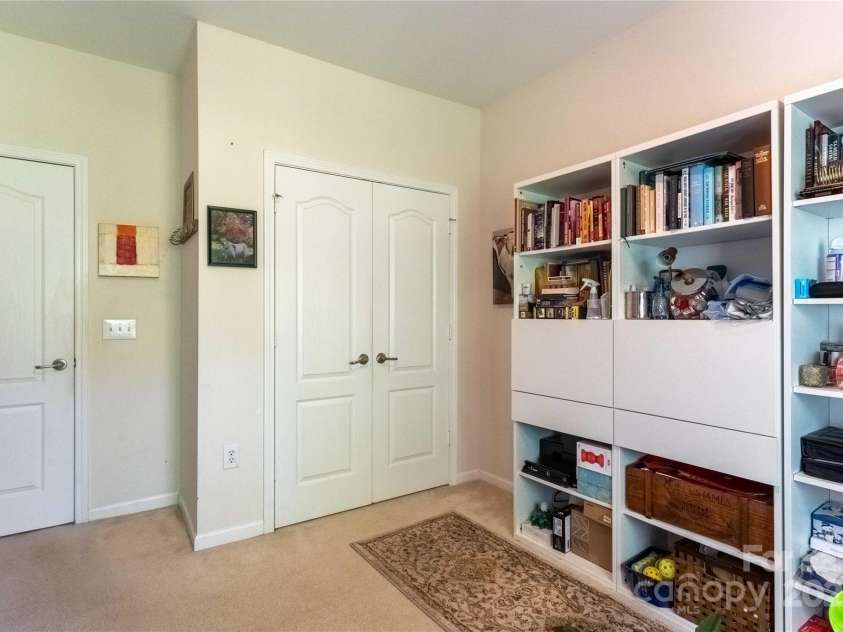 332 Appeldoorn Circle, Asheville, NC 28803.  MLS# CAR4279509, YatesRealty ID 12027. 3rd bedroom