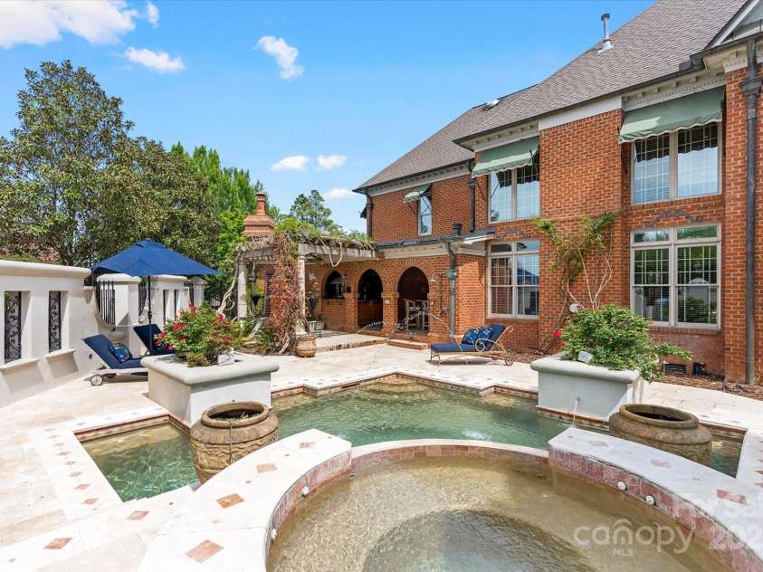 4465 3rd Street, Hickory, NC 28601.  MLS# CAR4247414, YatesRealty ID 12028. Backyard Oasis!