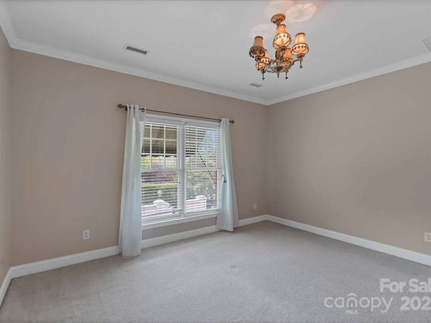 4465 3rd Street, Hickory, NC 28601.  MLS# CAR4247414, YatesRealty ID 12028. Upper-level bedroom #3