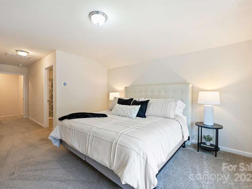 8853 Brakeman Drive, Waxhaw, NC 28173.  MLS# CAR4256779, YatesRealty ID 12029. 