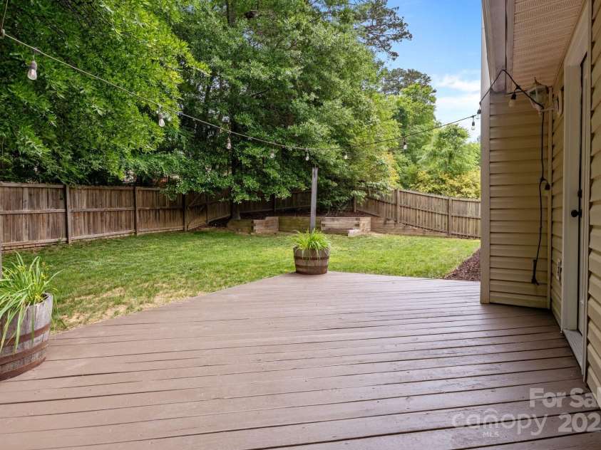 508 Long Creek Parkway, Charlotte, NC 28214.  MLS# CAR4253071, YatesRealty ID 12031. 