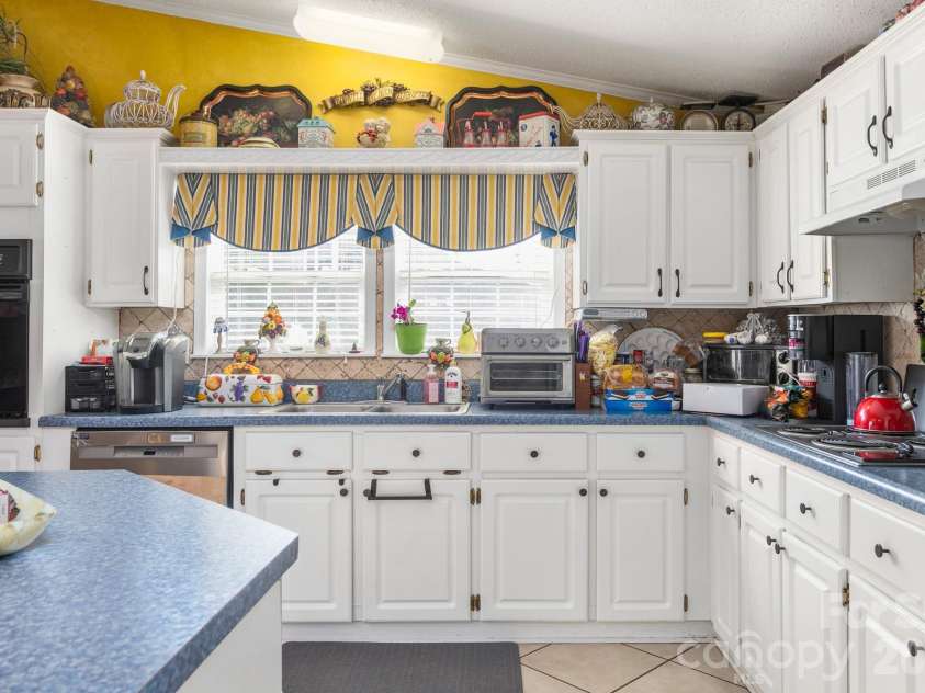 900 Ingle Street, Gibsonville, NC 27249.  MLS# CAR4352263, YatesRealty ID 12031. 