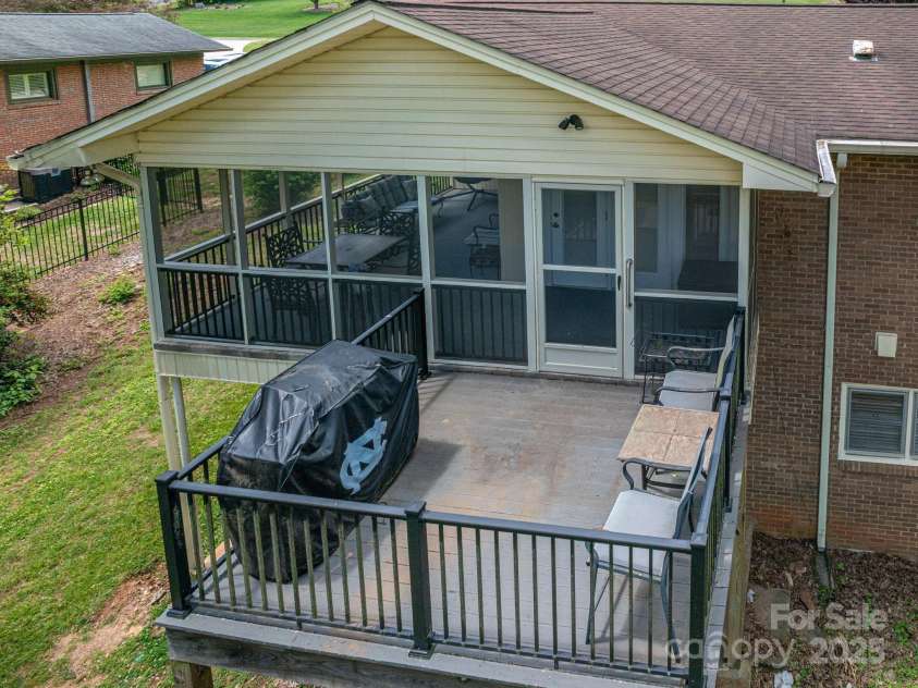 227 Country Club Circle, Shelby, NC 28150.  MLS# CAR4256011, YatesRealty ID 12032. View of the entire deck