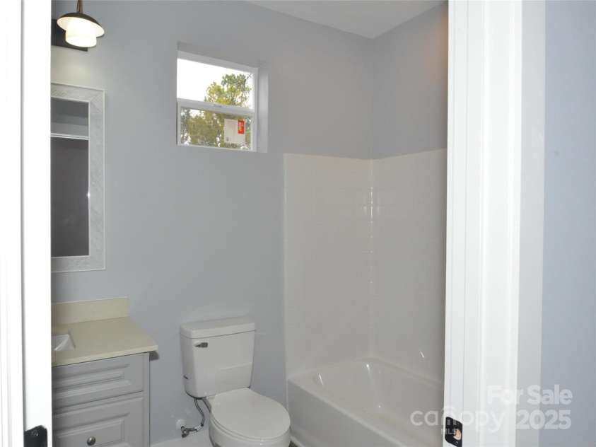 569 Fifth Street, Chester, SC 29706.  MLS# CAR4331564, YatesRealty ID 12032. 