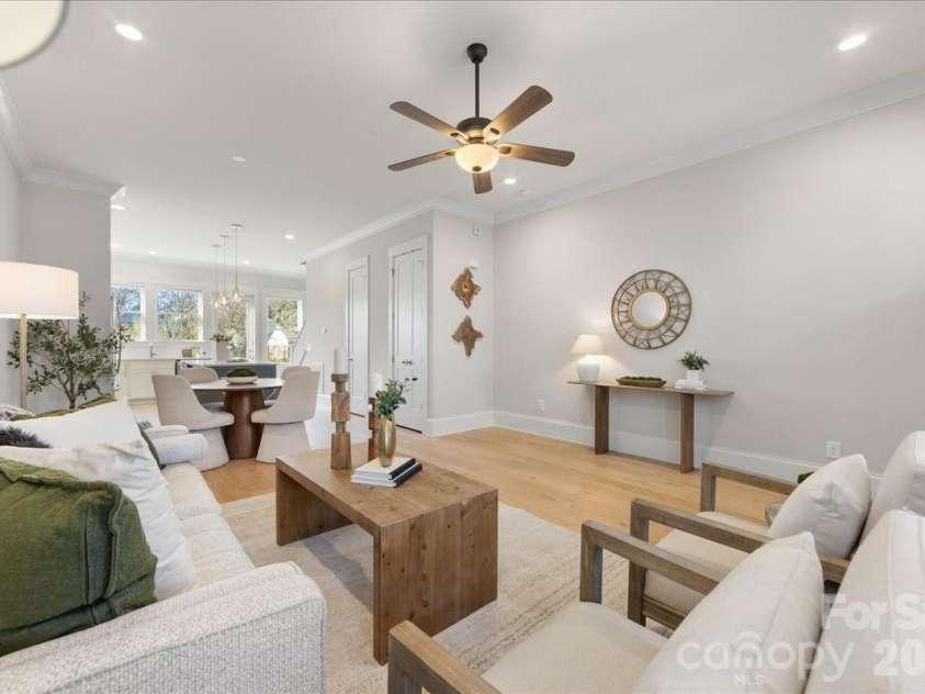 2731 Kilgo Way, Charlotte, NC 28205.  MLS# CAR4337878, YatesRealty ID 12033. 