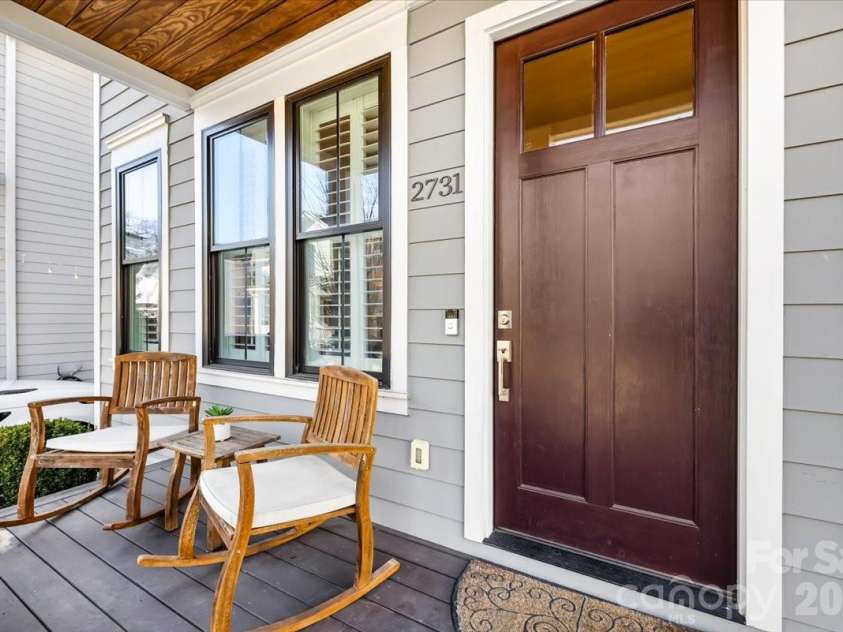 2731 Kilgo Way, Charlotte, NC 28205.  MLS# CAR4337878, YatesRealty ID 12033. Covered front porch