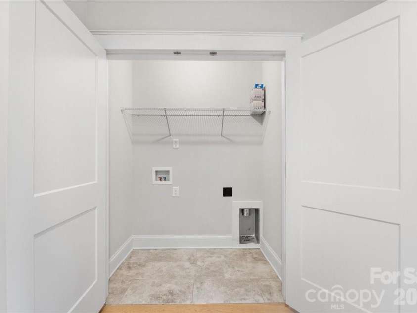 2731 Kilgo Way, Charlotte, NC 28205.  MLS# CAR4337878, YatesRealty ID 12033. Laundry Closet