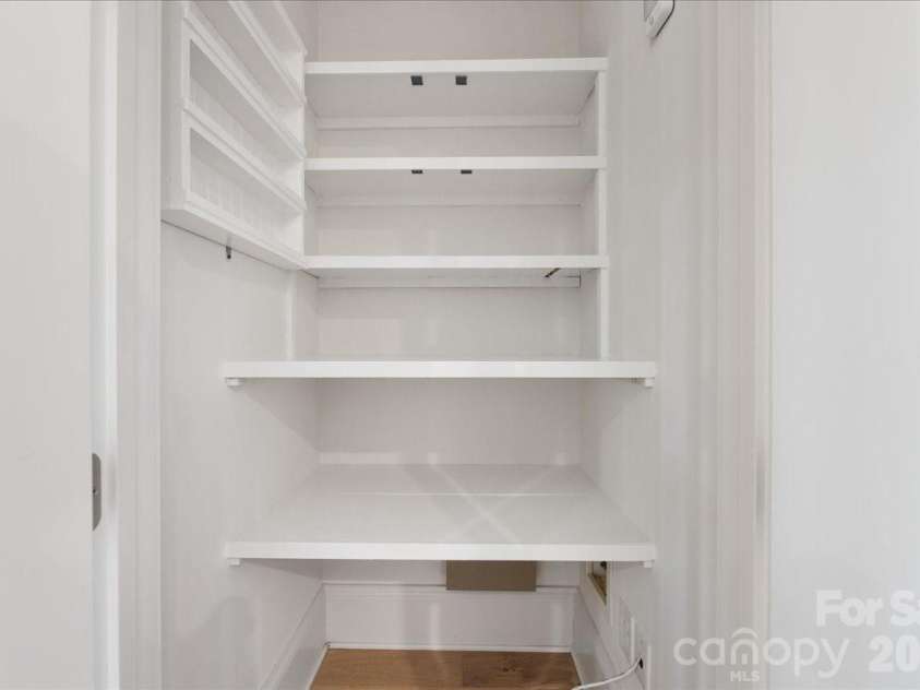 2731 Kilgo Way, Charlotte, NC 28205.  MLS# CAR4337878, YatesRealty ID 12033. Pantry