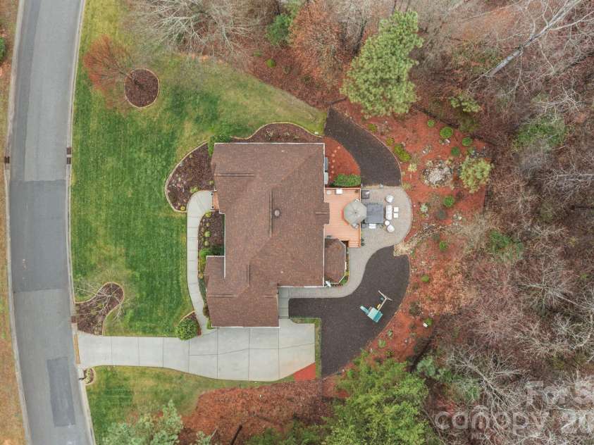 7717 Cottonwood Drive, Denver, NC 28037.  MLS# CAR4352236, YatesRealty ID 12034. 