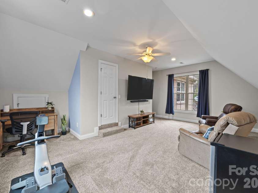 7717 Cottonwood Drive, Denver, NC 28037.  MLS# CAR4352236, YatesRealty ID 12034. 