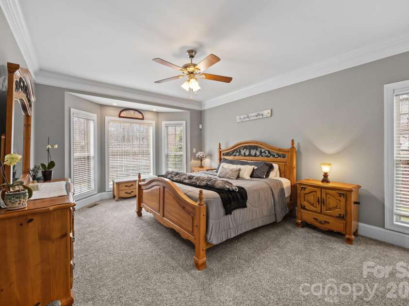 7717 Cottonwood Drive, Denver, NC 28037.  MLS# CAR4352236, YatesRealty ID 12034. Primary Suite