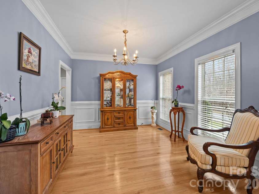 7717 Cottonwood Drive, Denver, NC 28037.  MLS# CAR4352236, YatesRealty ID 12034. Secondary living area