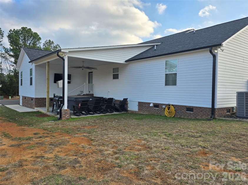 147 Black Bottom Road, Union, SC 29379.  MLS# CAR4343552, YatesRealty ID 12035. 