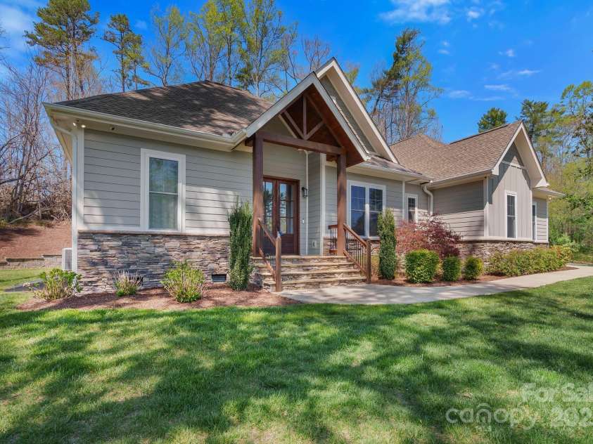 3511 Chimney Rock Road, Hendersonville, NC 28792.  MLS# CAR4242535, YatesRealty ID 12035. 