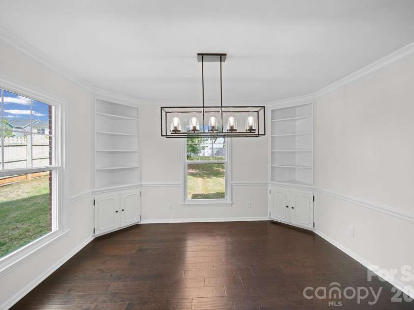 21 Bowen Drive, Belmont, NC 28012.  MLS# CAR4368303, YatesRealty ID 12038. 