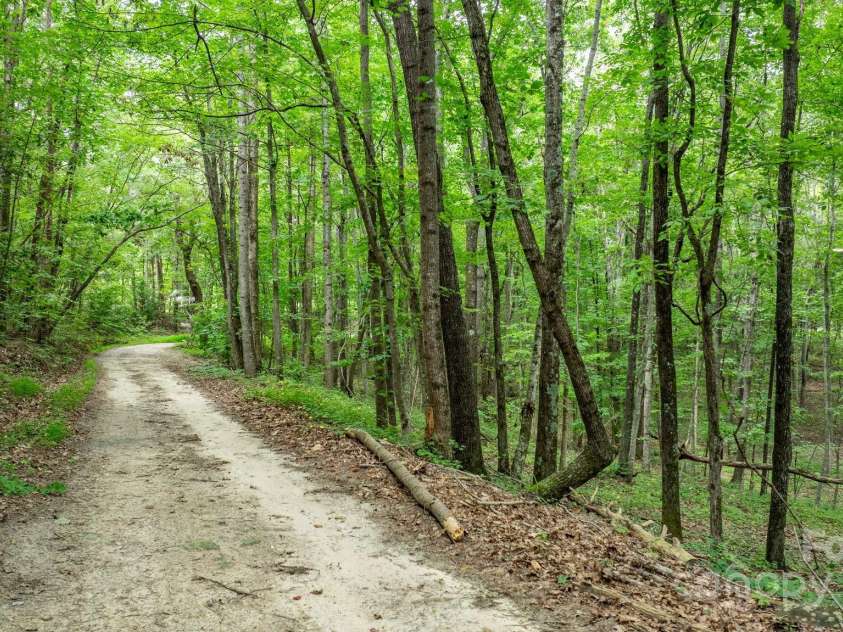 206 Rocky Top Road, Taylorsville, NC 28681.  MLS# CAR4295744, YatesRealty ID 1204. 