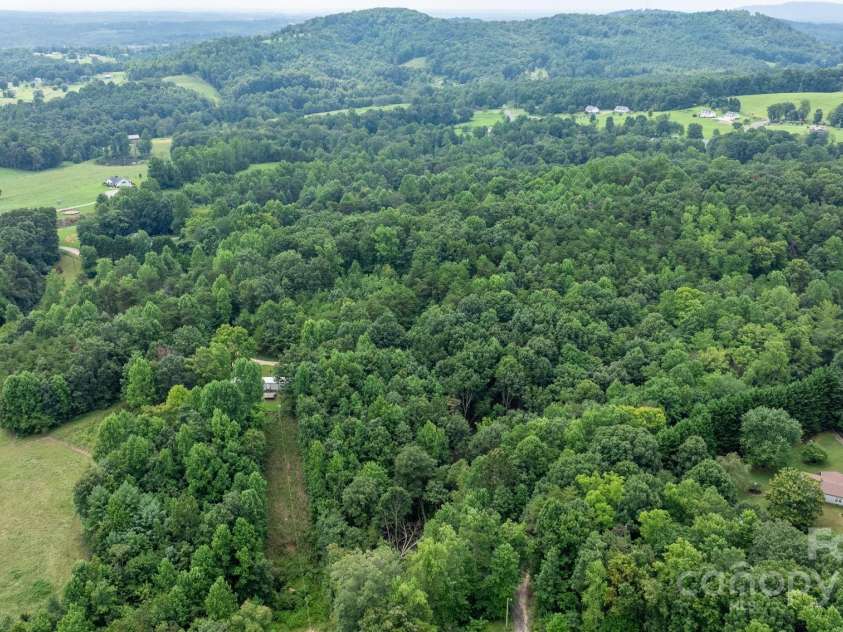 206 Rocky Top Road, Taylorsville, NC 28681.  MLS# CAR4295744, YatesRealty ID 1204. 