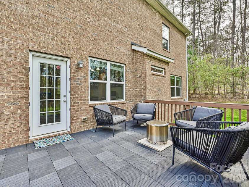 8044 Frances Haven Drive, Harrisburg, NC 28075.  MLS# CAR4359686, YatesRealty ID 12041. 