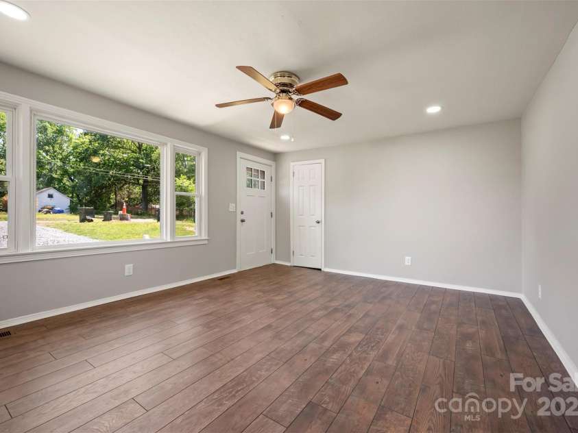 236 D Mathis Drive, Rutherfordton, NC 28139.  MLS# CAR4250820, YatesRealty ID 12042. 