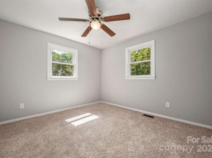 236 D Mathis Drive, Rutherfordton, NC 28139.  MLS# CAR4250820, YatesRealty ID 12042. 