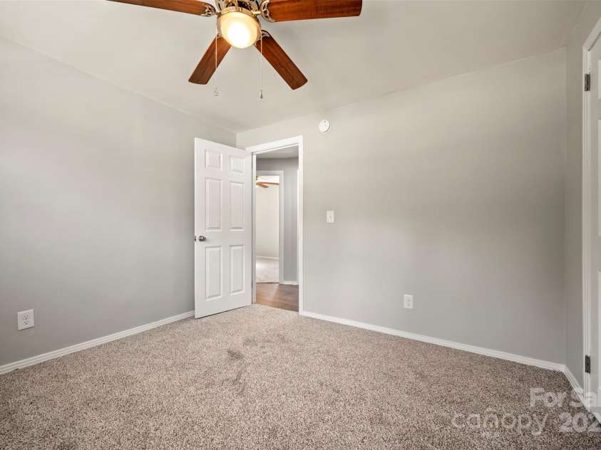 236 D Mathis Drive, Rutherfordton, NC 28139.  MLS# CAR4250820, YatesRealty ID 12042. 