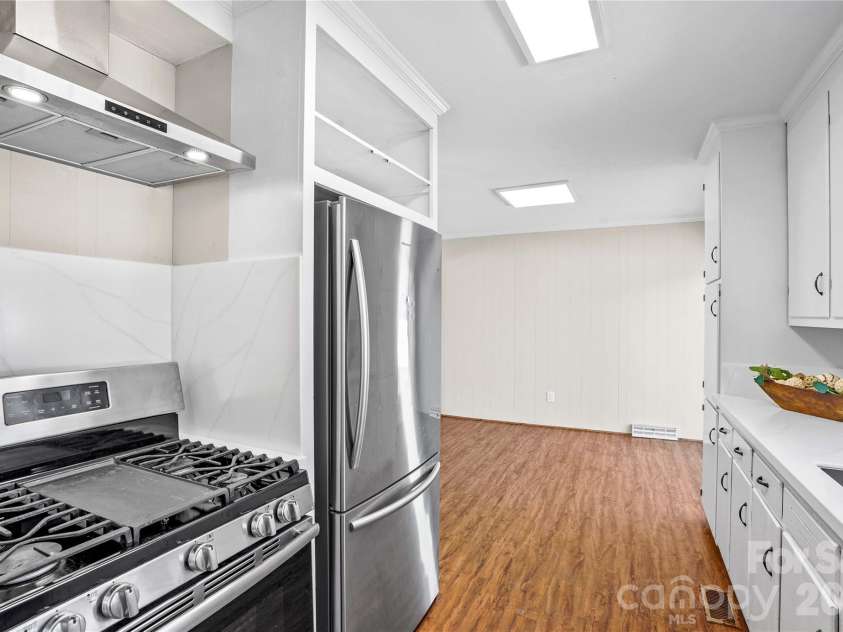 408 Sides Street, Rockwell, NC 28138.  MLS# CAR4357665, YatesRealty ID 12042. Kitchen