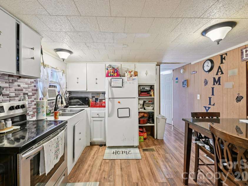 5075 Lewis Road, Gastonia, NC 28052.  MLS# CAR4347750, YatesRealty ID 12043. 