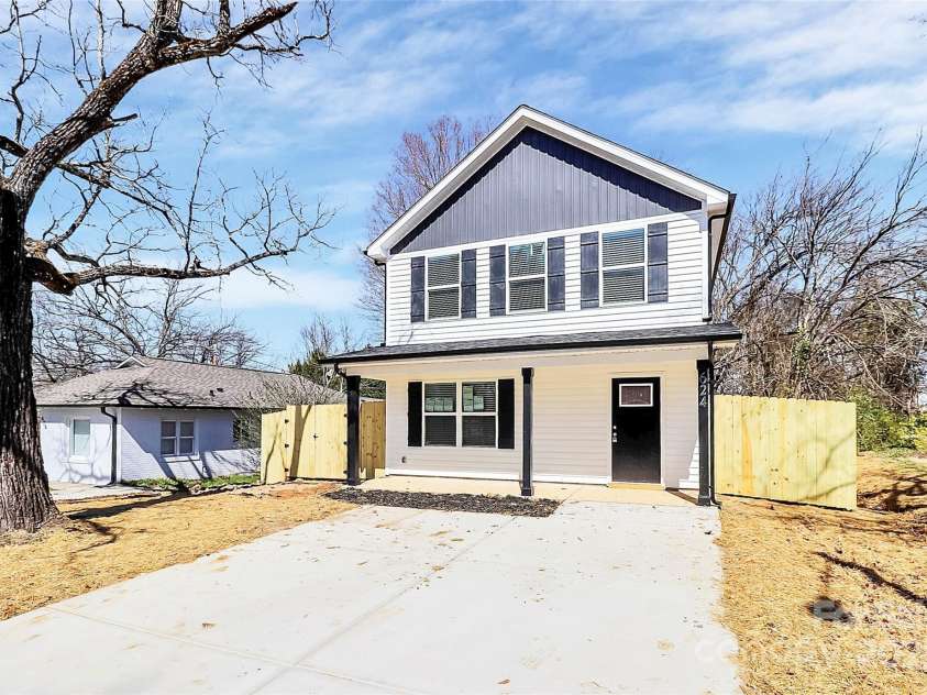 624 Kerr Street, Salisbury, NC 28144.  MLS# CAR4251414, YatesRealty ID 12043. 