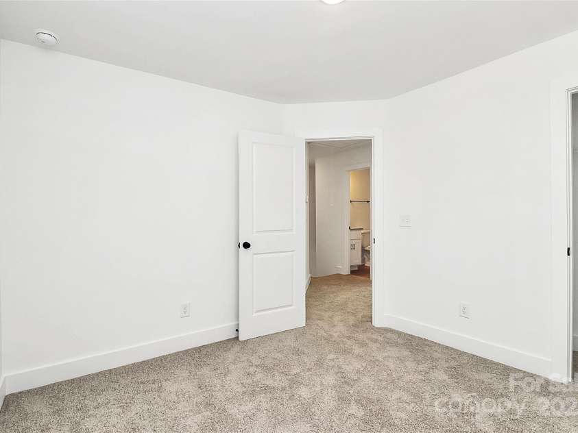 624 Kerr Street, Salisbury, NC 28144.  MLS# CAR4251414, YatesRealty ID 12043. 