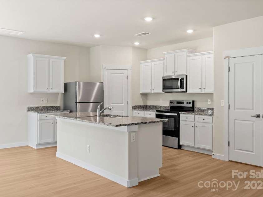 1588 Doran Terrace, Richburg, SC 29729.  MLS# CAR4233937, YatesRealty ID 12044. 